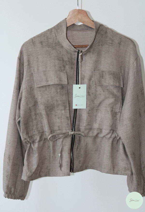 Chaqueta Ligera Ajustable